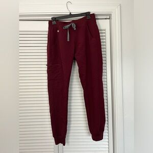 Burgundy Figs Jogger Scrub Pants - Small